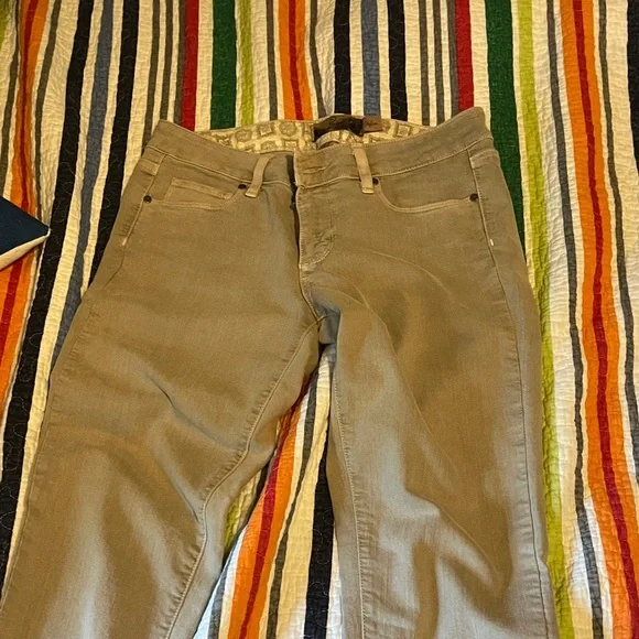 PAIGE Beige Patterned Denim - Picture 3 of 11